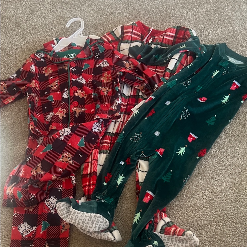 Carter's Red and Green Festive Kids Pajama Set Bundle
